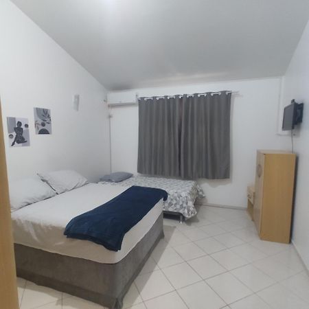 Casa De 2 Quartos Na Praia Da Joaquina Florianopolis Bagian luar foto