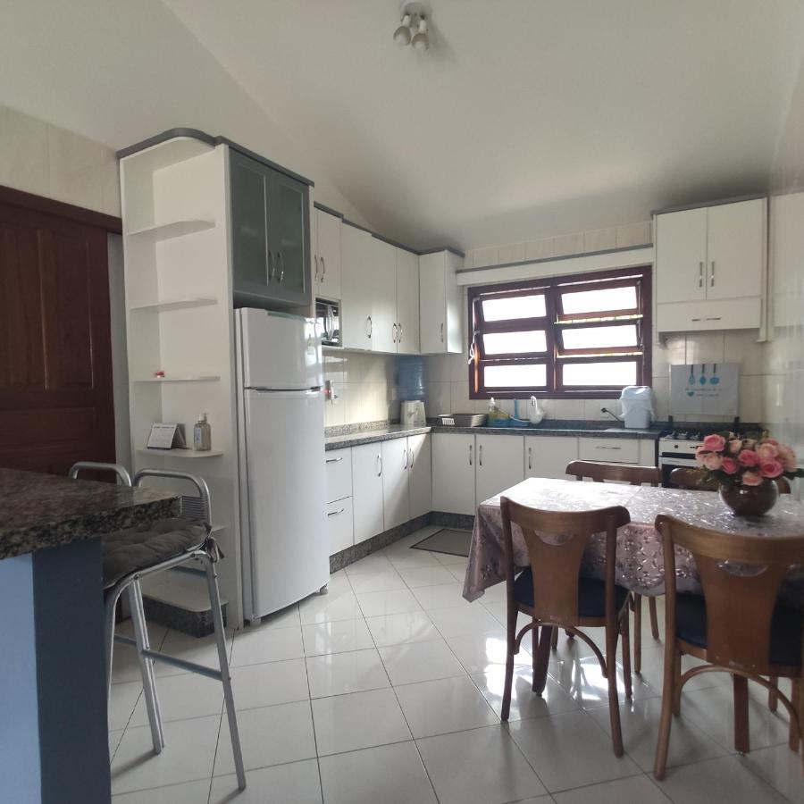 Casa De 2 Quartos Na Praia Da Joaquina Florianopolis Bagian luar foto